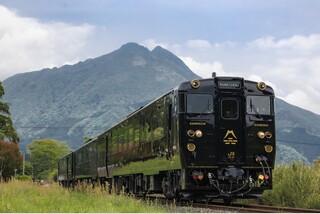 【スペシャル企画】3つの人気観光列車リレー!特急「かんぱち・いちろく」特別チャーターの旅
