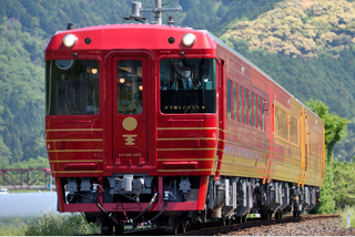 \GWに人気観光列車が確保できました!/伊予灘ものがたり道後編アフタヌーンティー