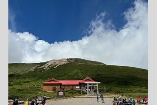 【年齢制限:75歳以下 < 健脚・登山経験者向け>】ガイド同行日本百名山白山登山3日間